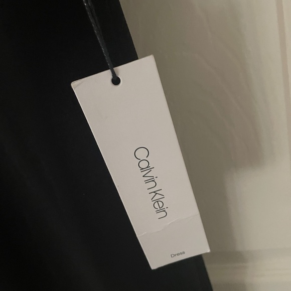 🖤 Calvin Klein Dress 🖤 - Picture 2 of 6